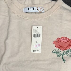 Letluv Beige T-Shirt with Red Rose